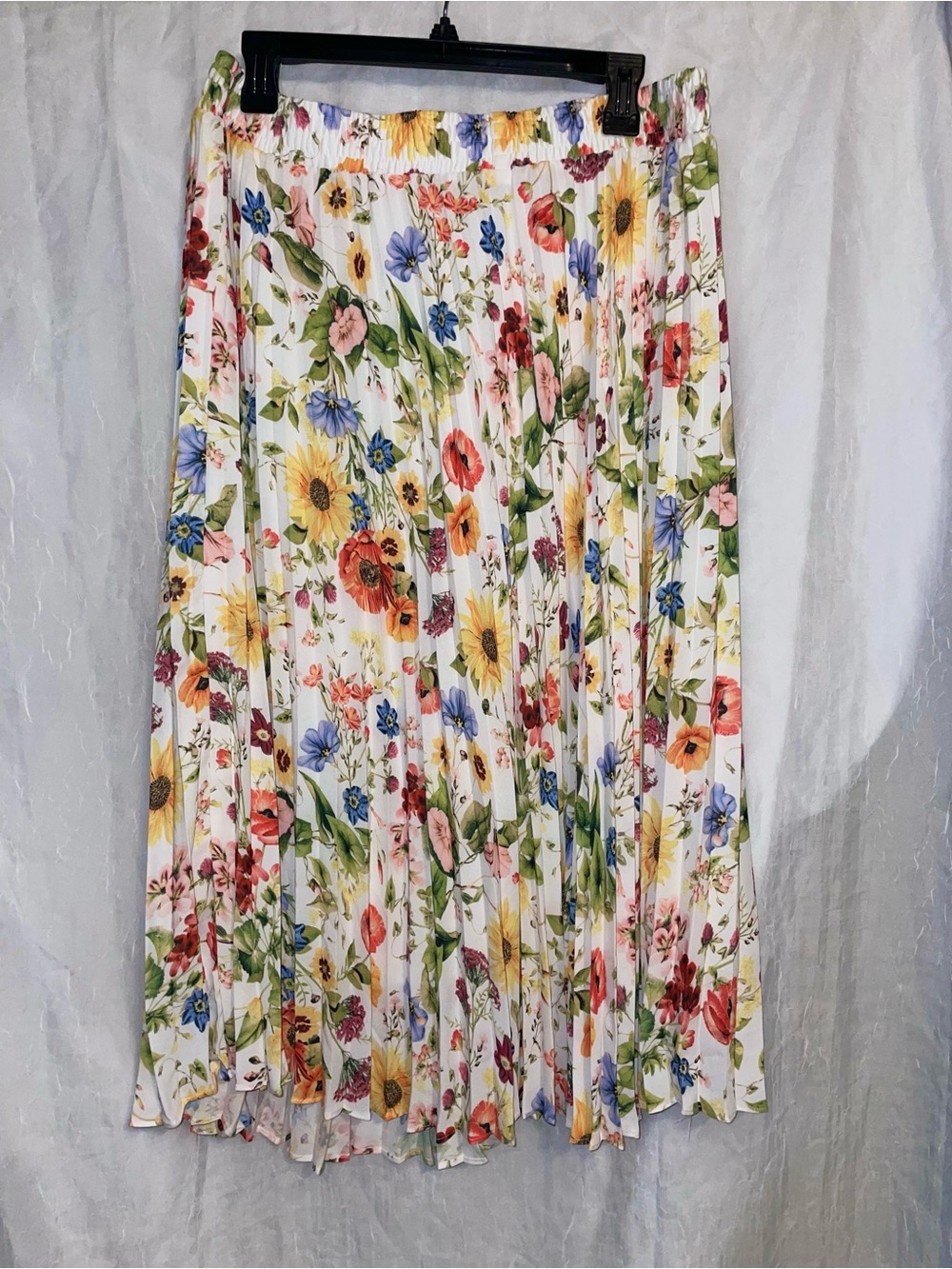 Tahari Floral Pleated Maxi Skirt Size XL / TG Sunflower Chiffon Tiered White
